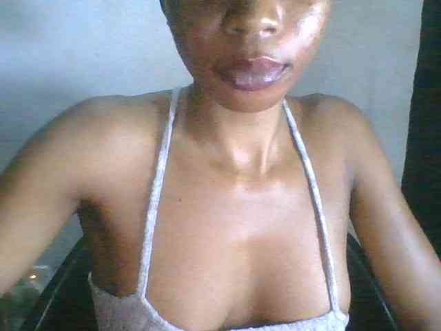 Juicyxpussy webcam