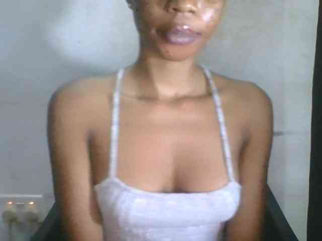 Juicyxpussy webcam