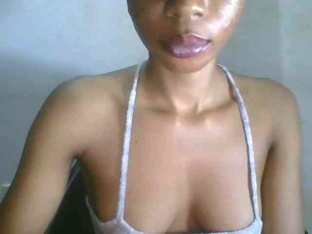 Juicyxpussy webcam