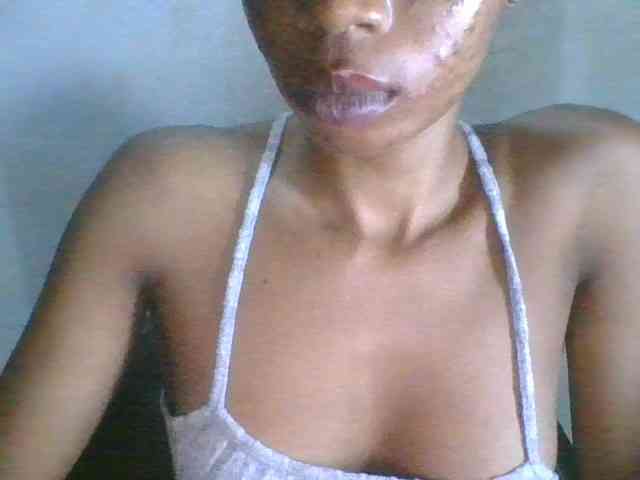 Juicyxpussy webcam