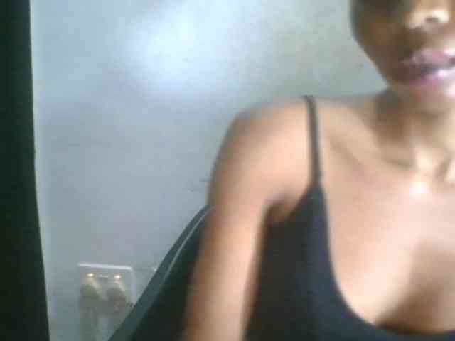Modelo: Juicyxpussy