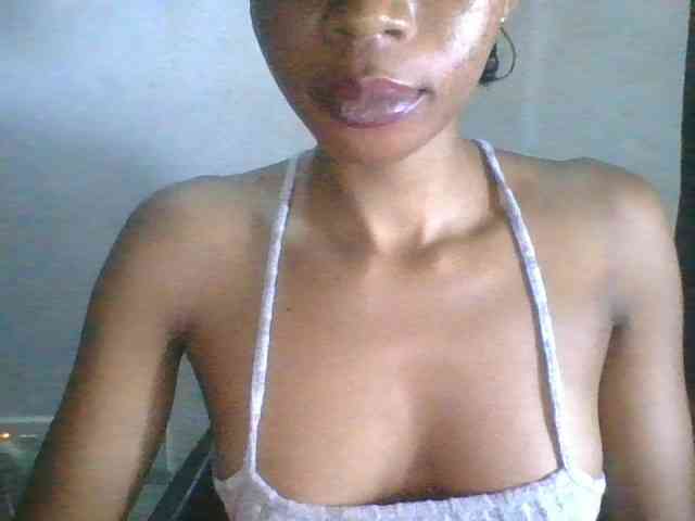 Juicyxpussy webcam