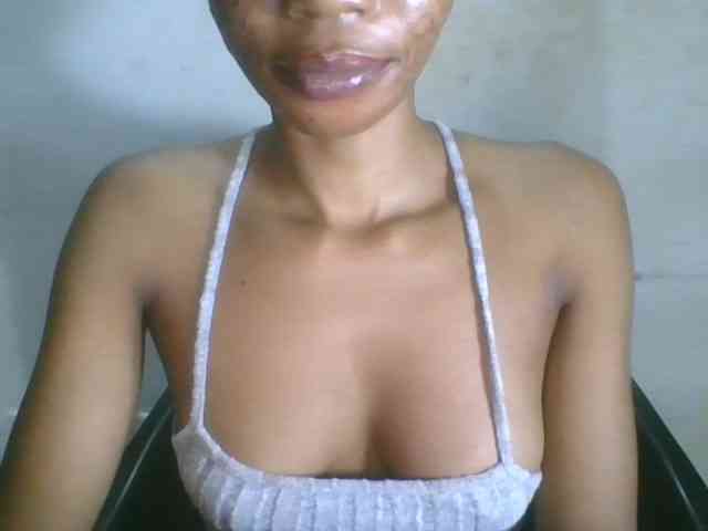 Juicyxpussy webcam