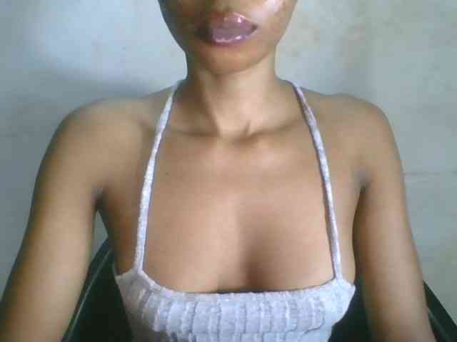 Juicyxpussy webcam