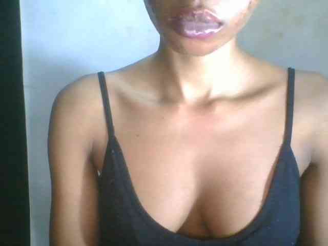 Juicyxpussy webcam
