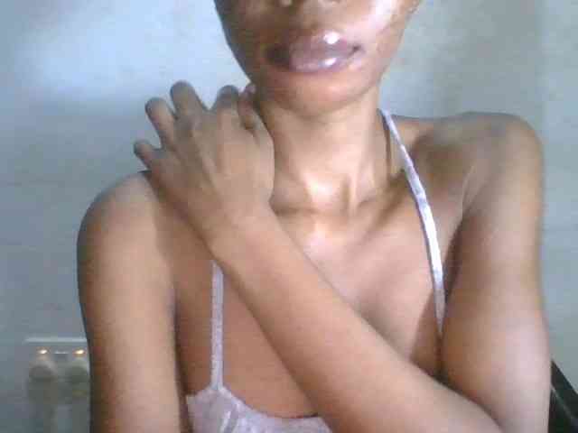 Juicyxpussy webcam