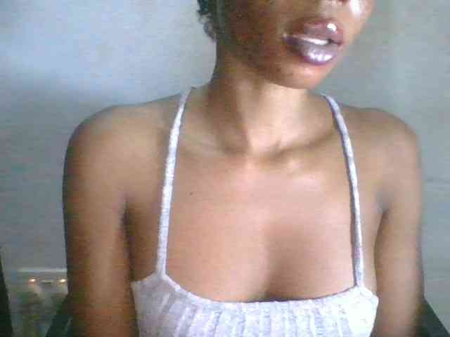 Juicyxpussy webcam