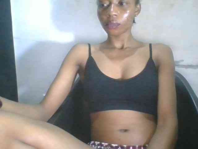 Juicyxpussy webcam