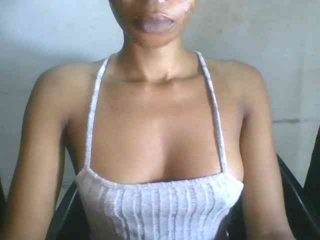 Juicyxpussy webcam