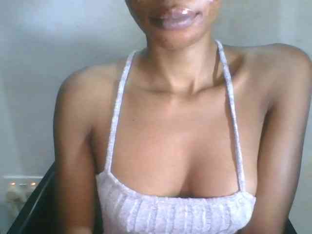 Juicyxpussy webcam