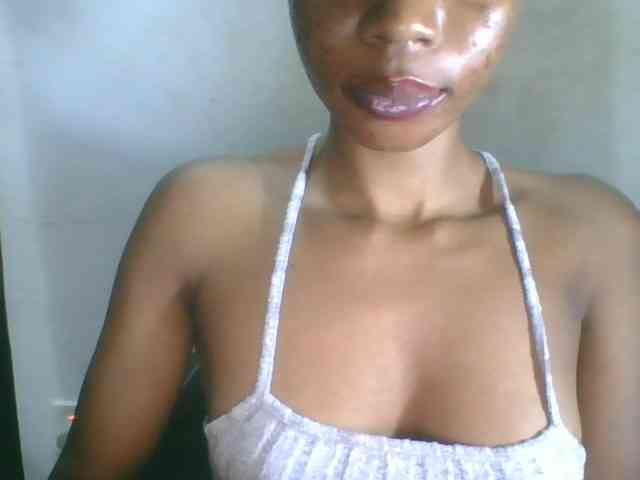 Juicyxpussy webcam