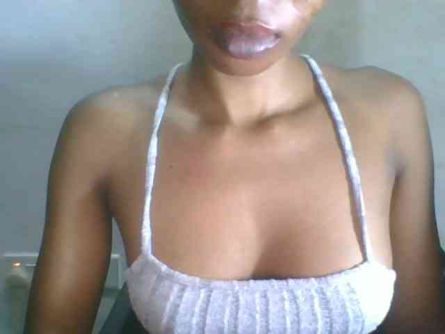Juicyxpussy webcam