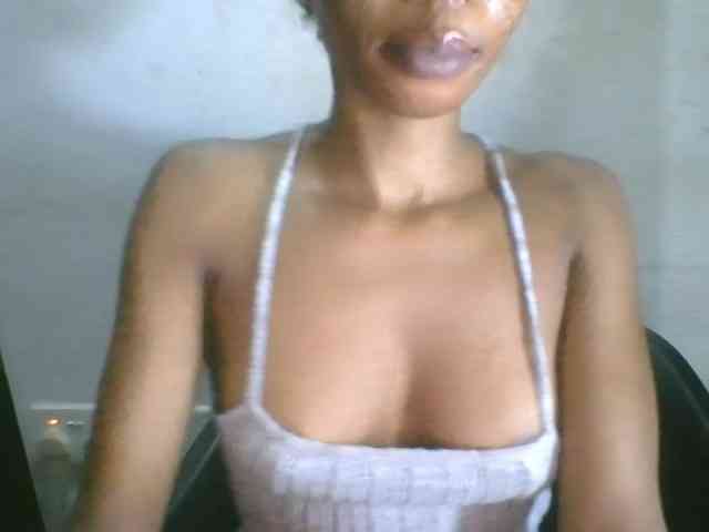 Juicyxpussy webcam