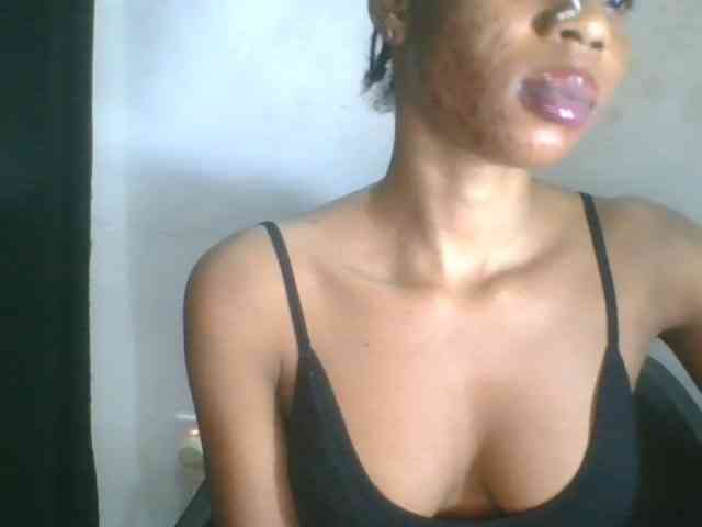 Juicyxpussy webcam