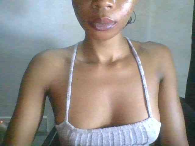 Juicyxpussy webcam