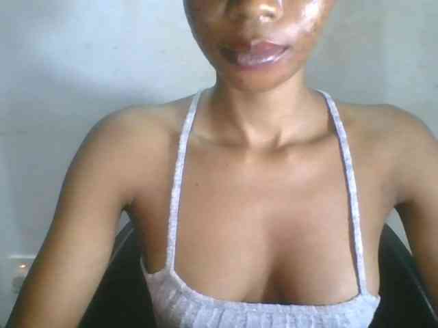 Juicyxpussy webcam