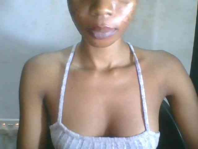 Juicyxpussy webcam