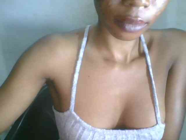 Juicyxpussy webcam