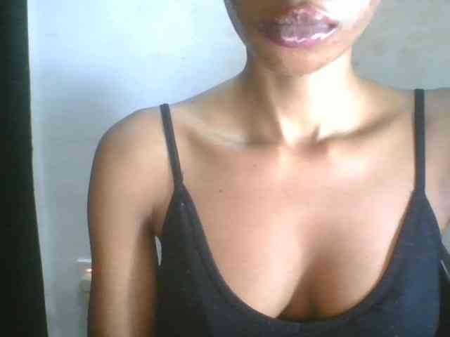 Juicyxpussy webcam