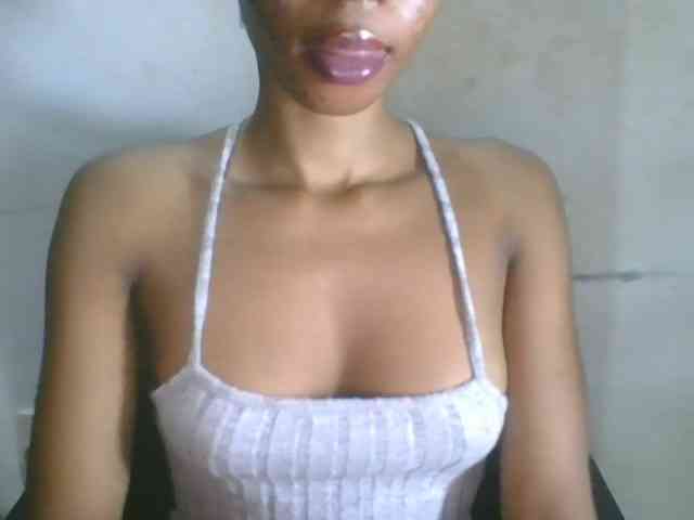 Modèle: Juicyxpussy