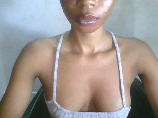 Juicyxpussy webcam