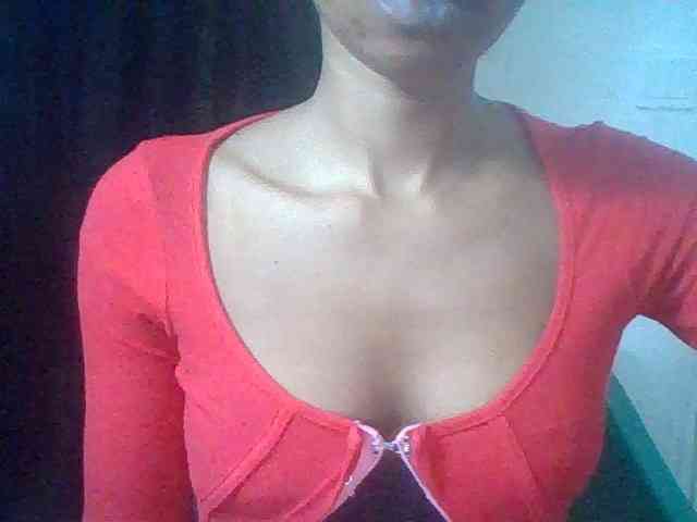 Juicyxpussy webcam