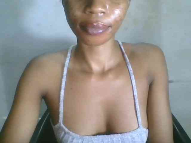 Juicyxpussy webcam