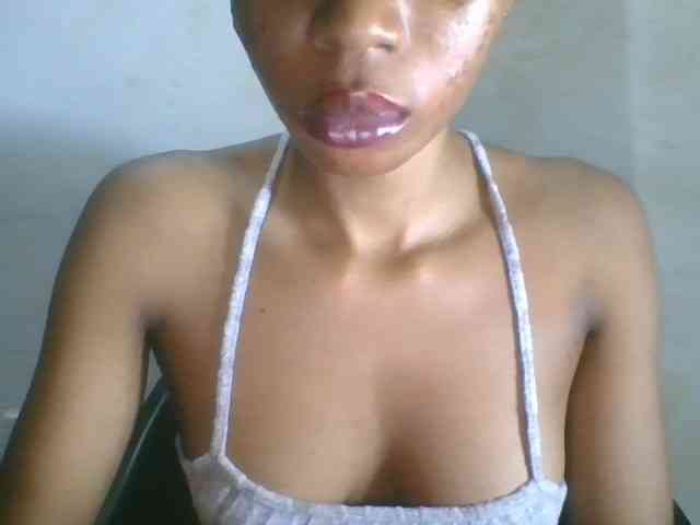 Juicyxpussy webcam
