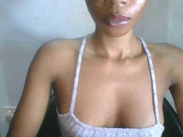 Juicyxpussy webcam