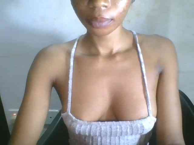 Juicyxpussy webcam