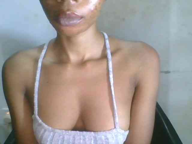 Juicyxpussy webcam