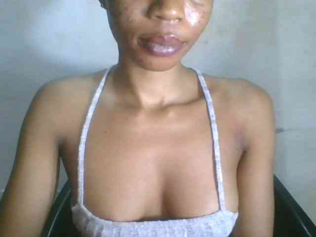 Juicyxpussy webcam