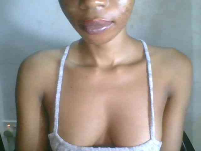 Juicyxpussy webcam