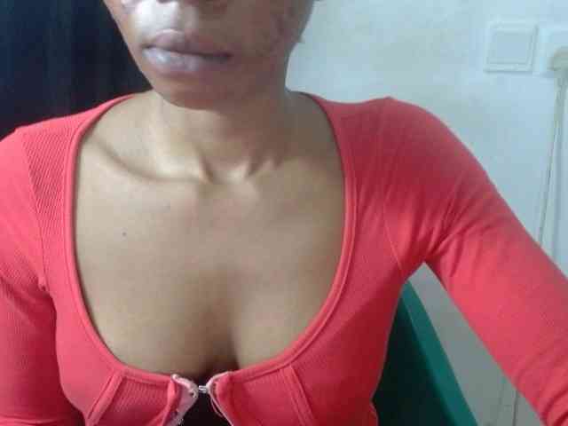 Juicyxpussy webcam