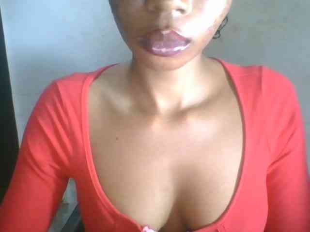 Juicyxpussy Live Webcam on BongaCams