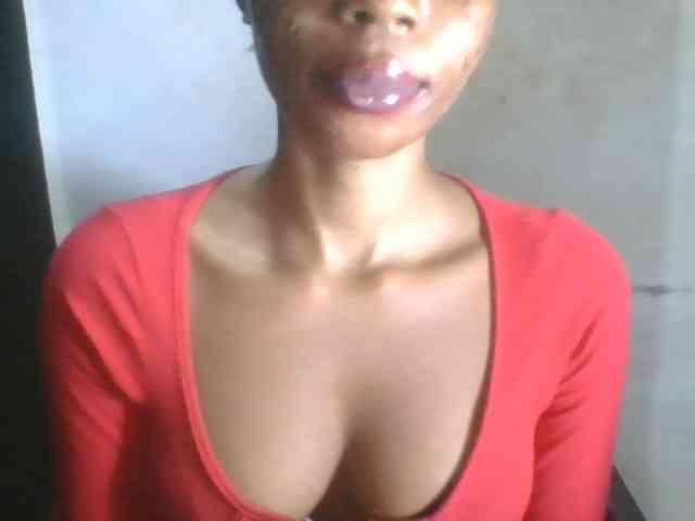Juicyxpussy webcam