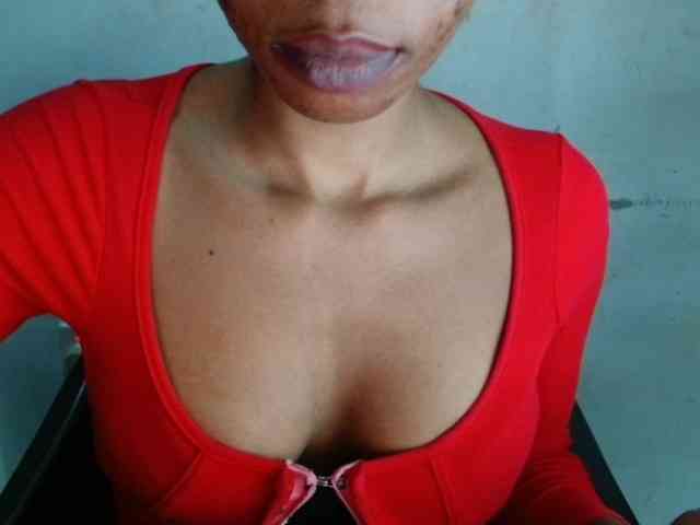 Juicyxpussy webcam