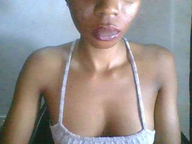 Juicyxpussy webcam