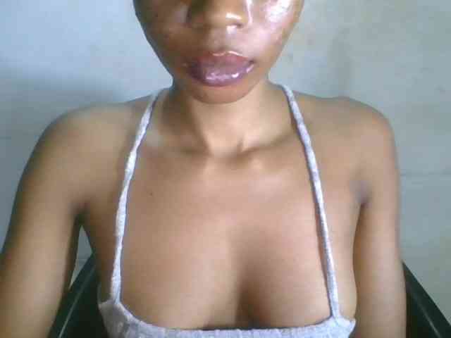 Juicyxpussy webcam