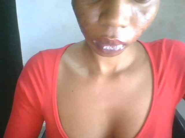 Juicyxpussy webcam