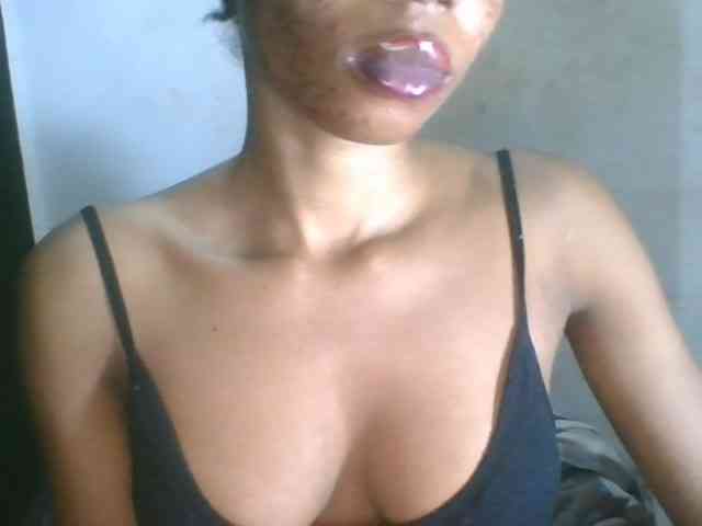 Juicyxpussy webcam
