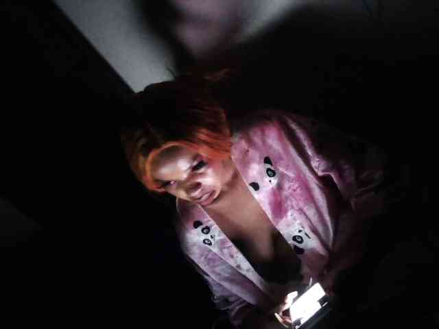 AmberAllure webcam