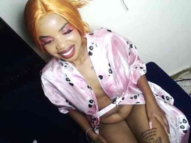 AmberAllure webcam