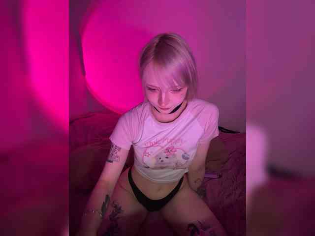 kirbyKira webcam