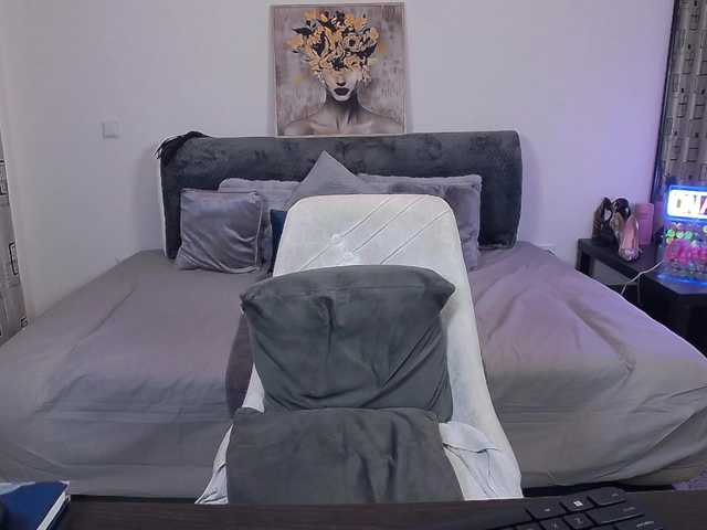 AlexaSharron live cam on BongaCams