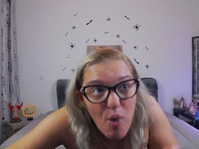 AlexaSharron live cam on BongaCams