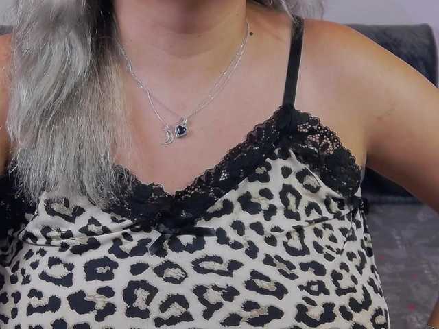 AlexaSharron live webcam show