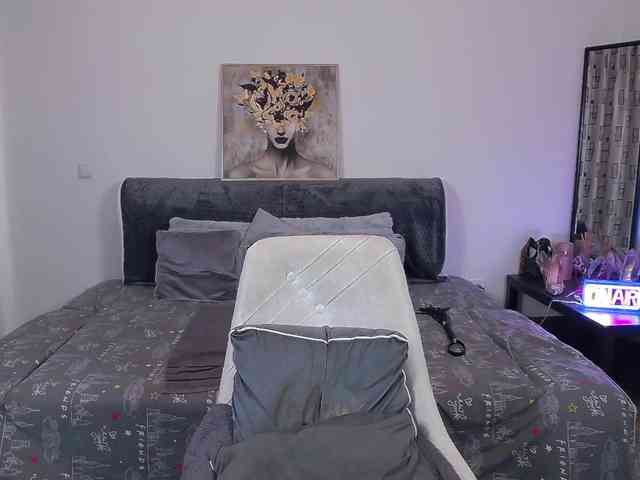 AlexaSharron webcam