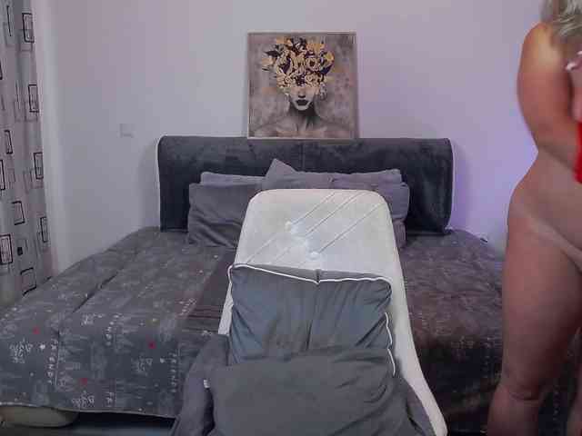 AlexaSharron webcam