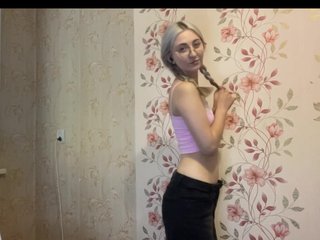 NickiCreagh Porn Show